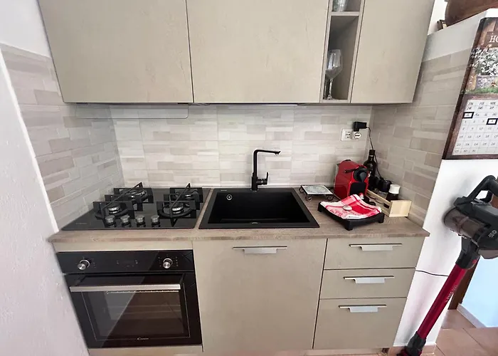 度假居 Paradise View House With A Pool In 帕拉迪索海岸